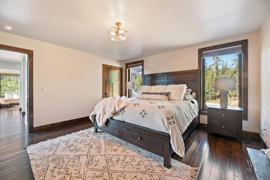 Altitude Adjustment- Panoramic Views, Sleeps 12 Villa Lead Eksteriør billede